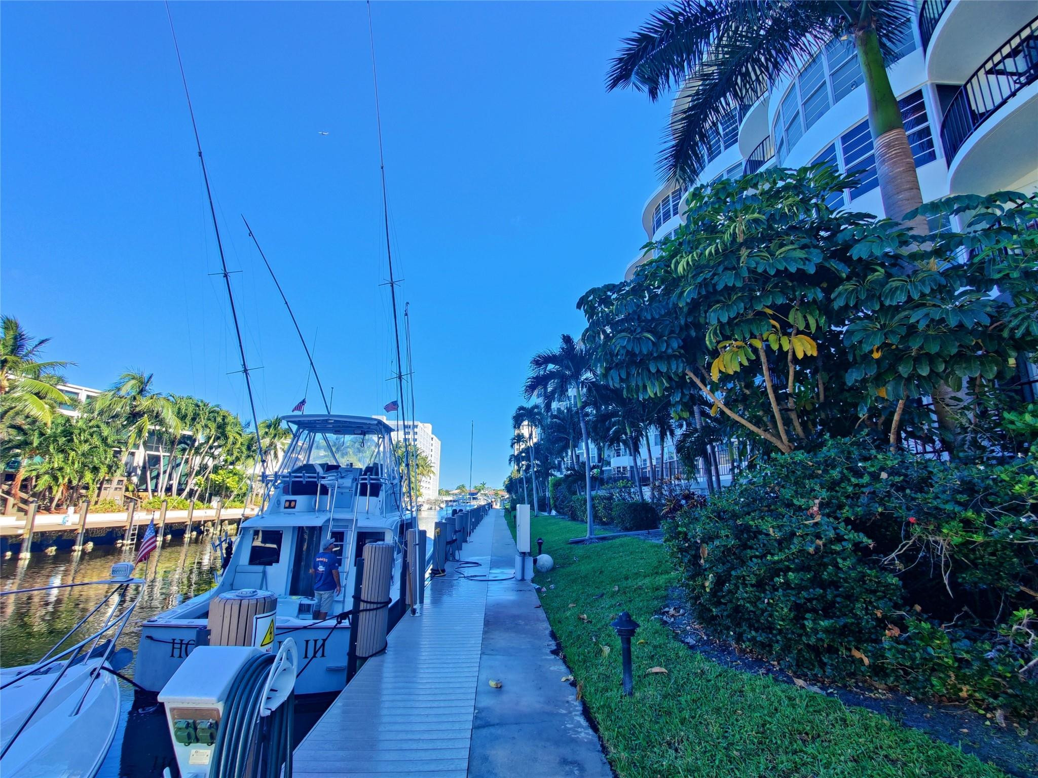 Ridgeview Towers Condo - Residential