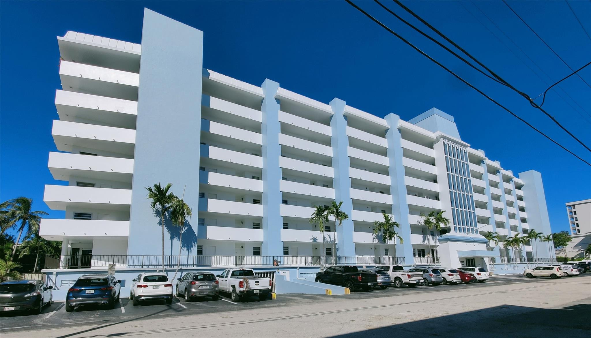 Ridgeview Towers Condo - Residential