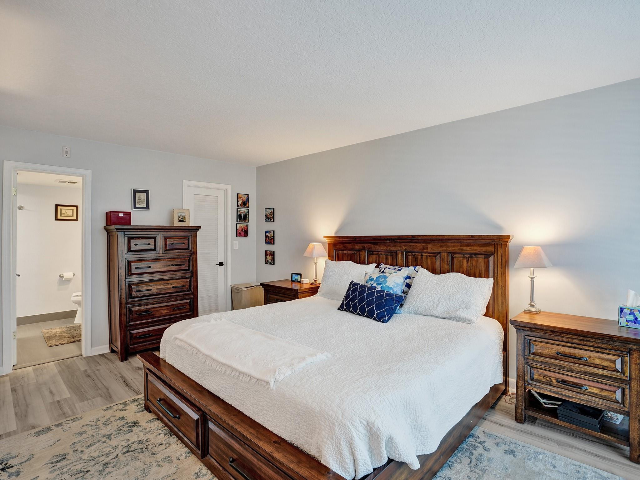 Ridgeview Towers Condo - Residential