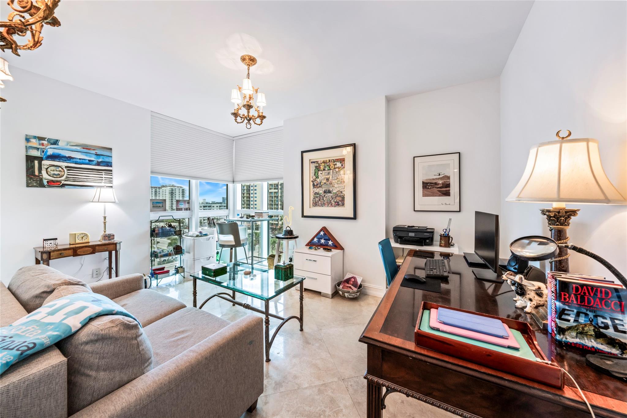 Las Olas Beach Club - Residential