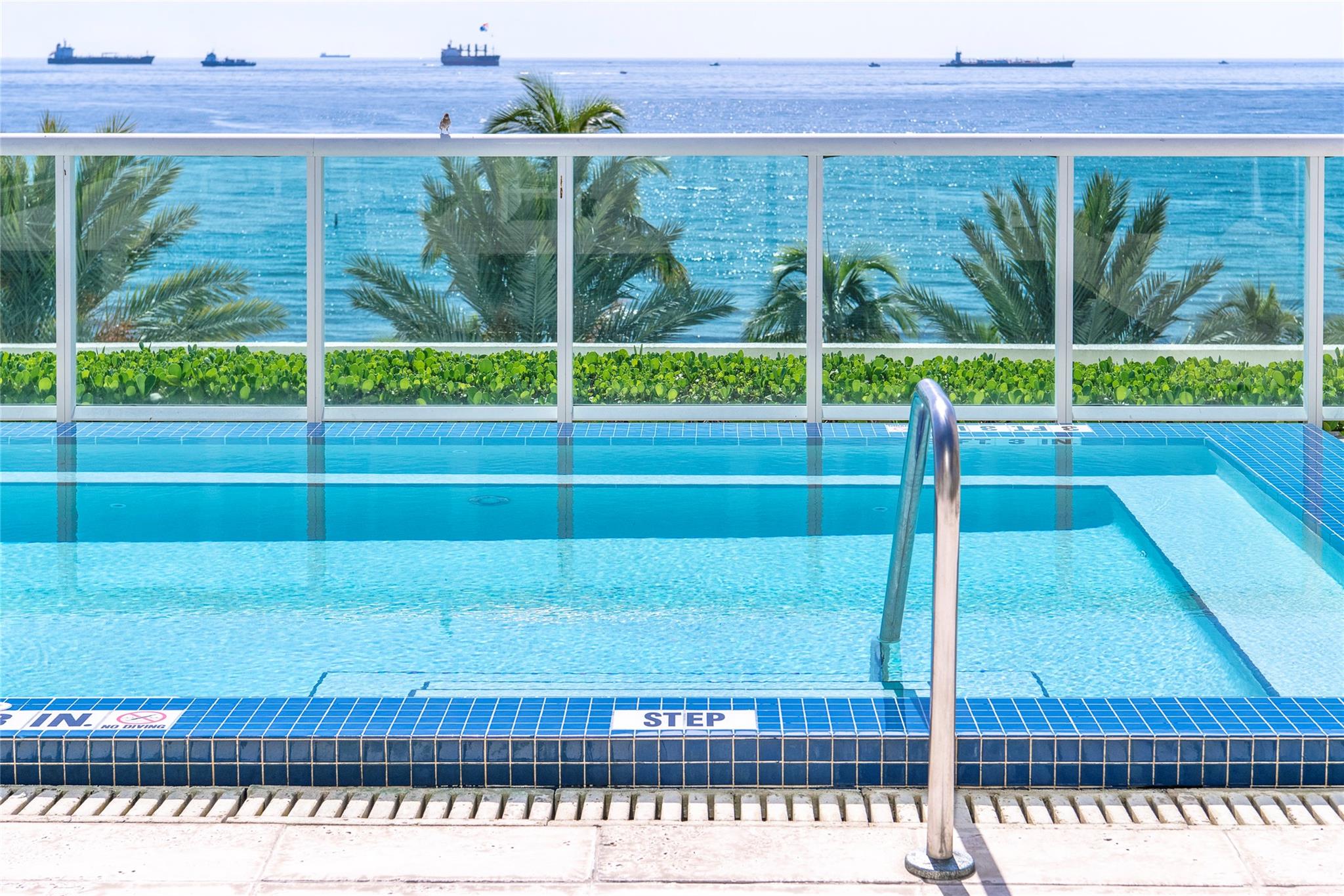 Las Olas Beach Club - Residential