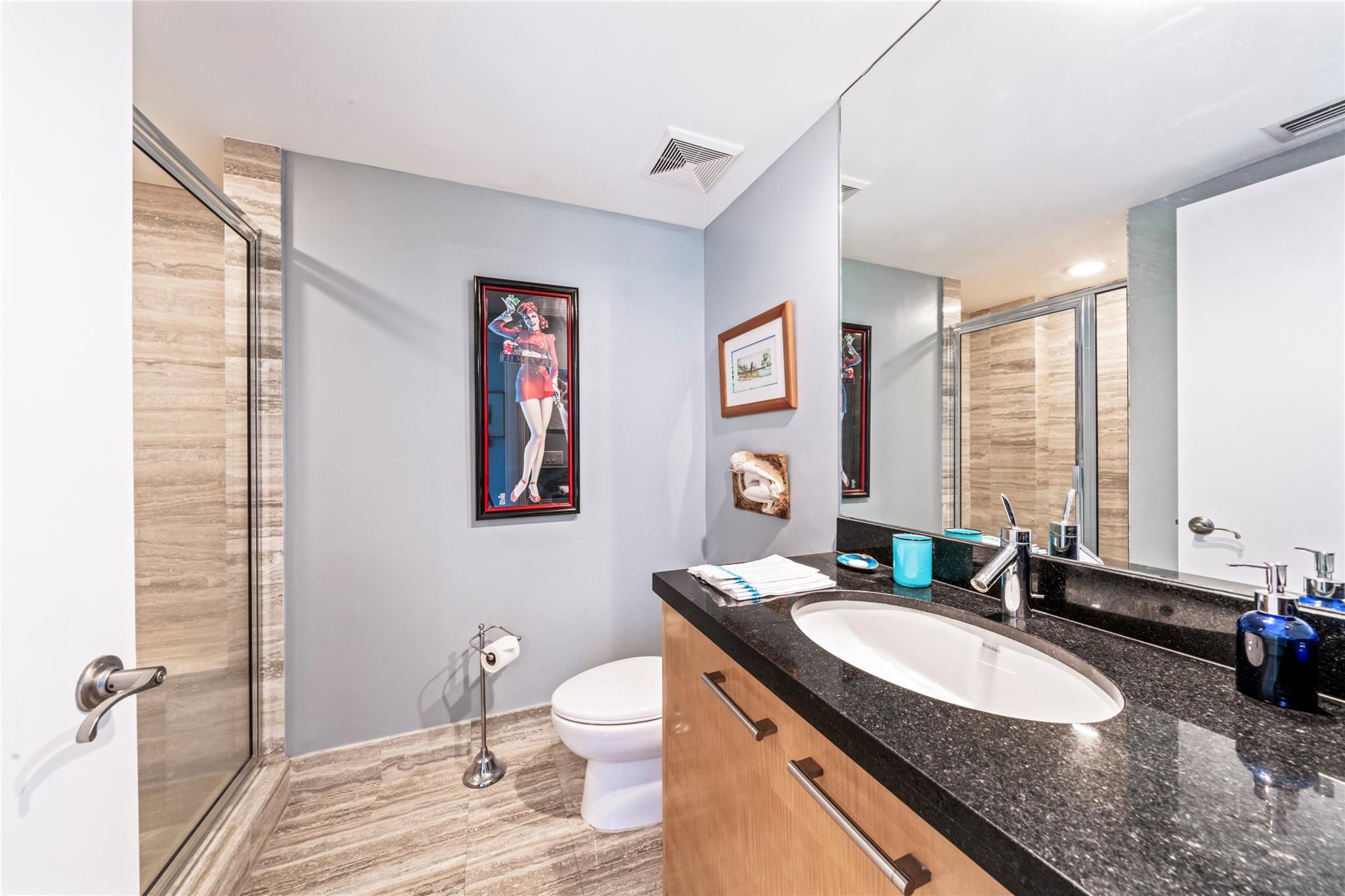 Las Olas Beach Club - Residential