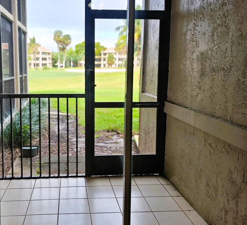 Boca Pointe - Residential