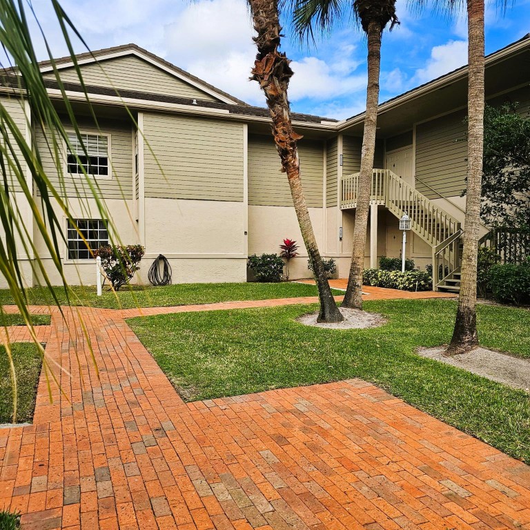 Boca Pointe - Residential