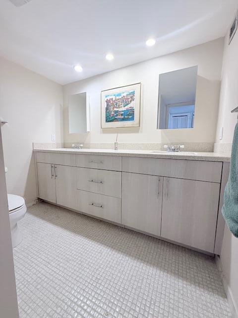 CLOISTER DEL MAR CONDO - Residential