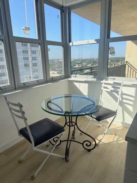 CLOISTER DEL MAR CONDO - Residential