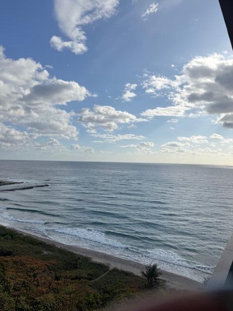 CLOISTER DEL MAR CONDO - Residential