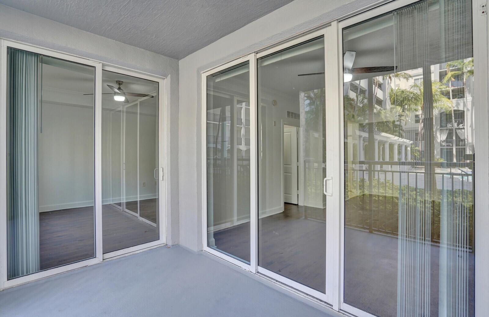 VIZCAYA LAKES CONDO - Residential