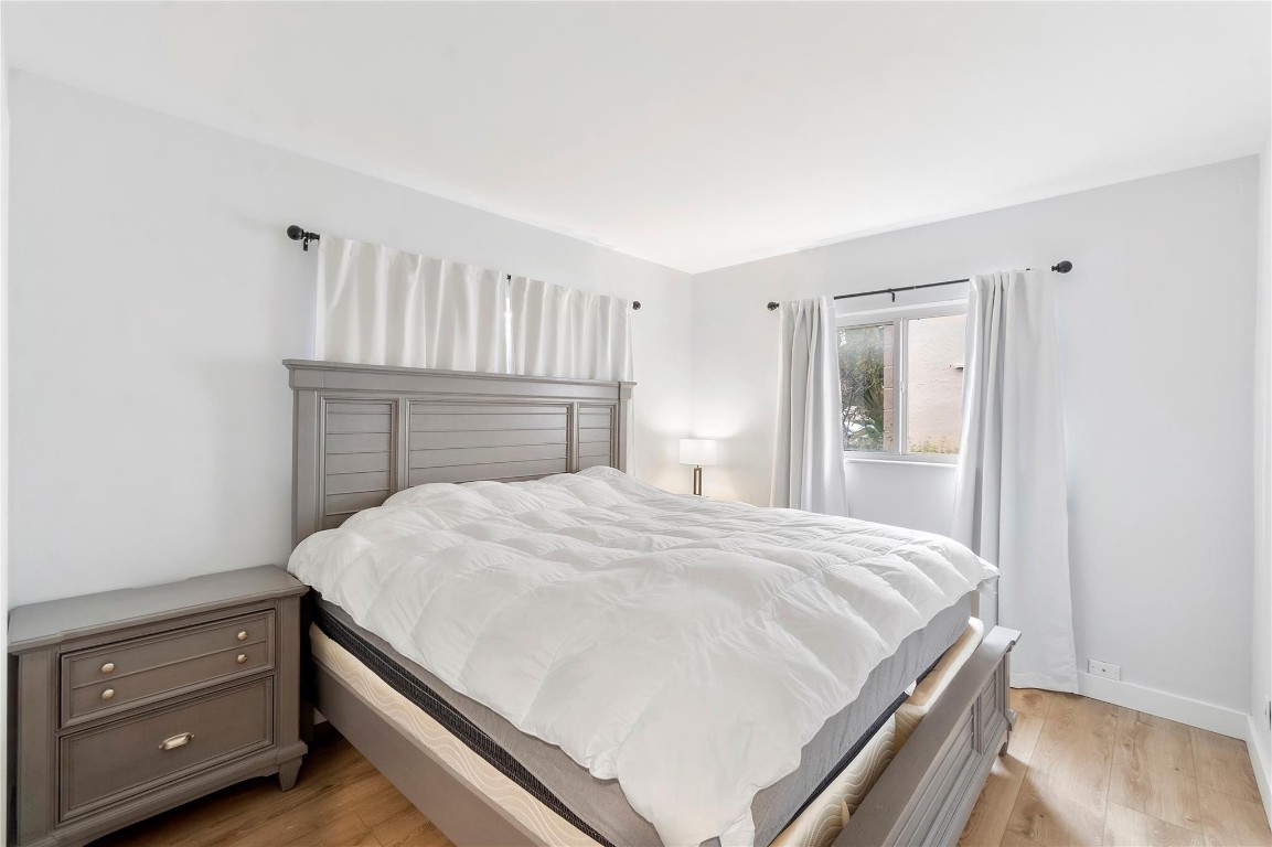 WINDSOR COURT - Residential