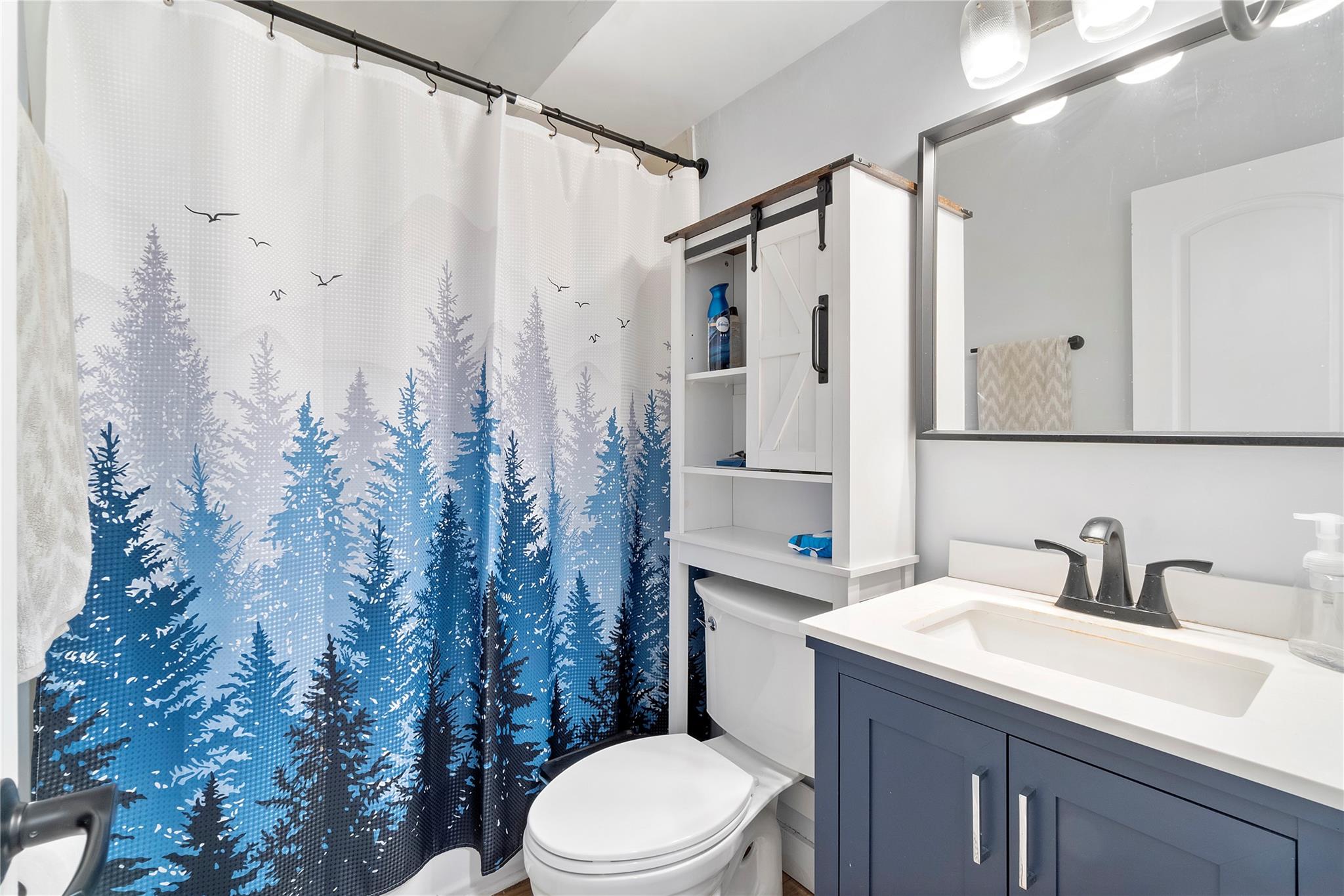 WINDSOR COURT - Residential