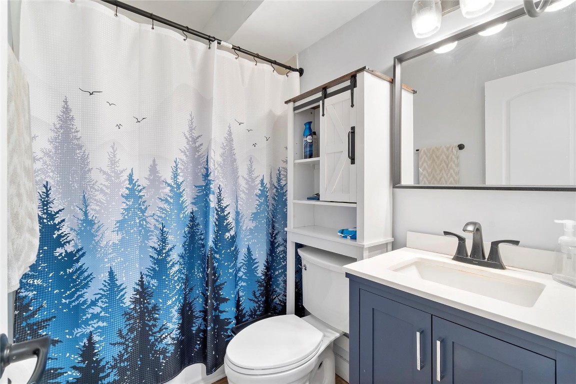 WINDSOR COURT - Residential