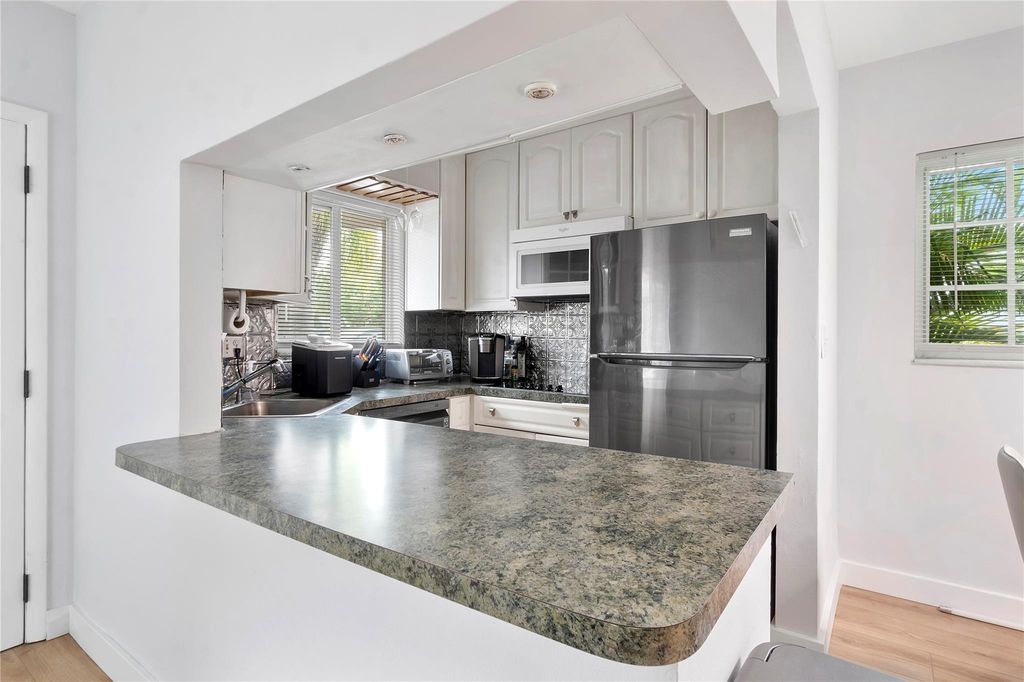 Photo of 3030 NE 5th Ter #1, Wilton Manors, FL 33334 (MLS # F10540693)