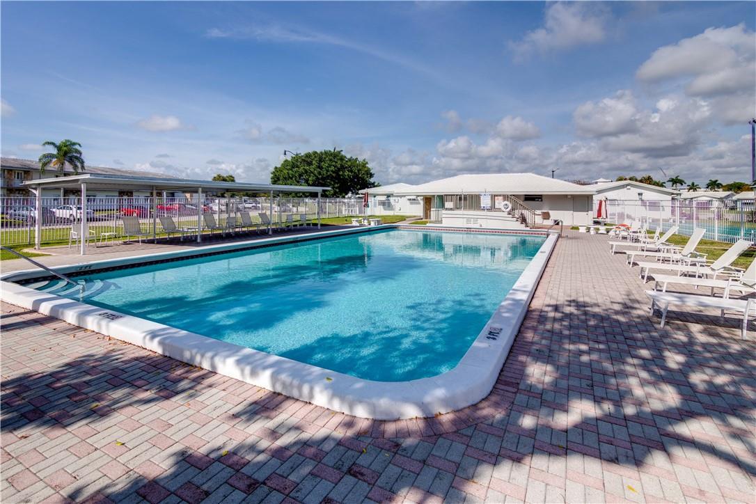 Leisureville Third Sec 65 - Residential