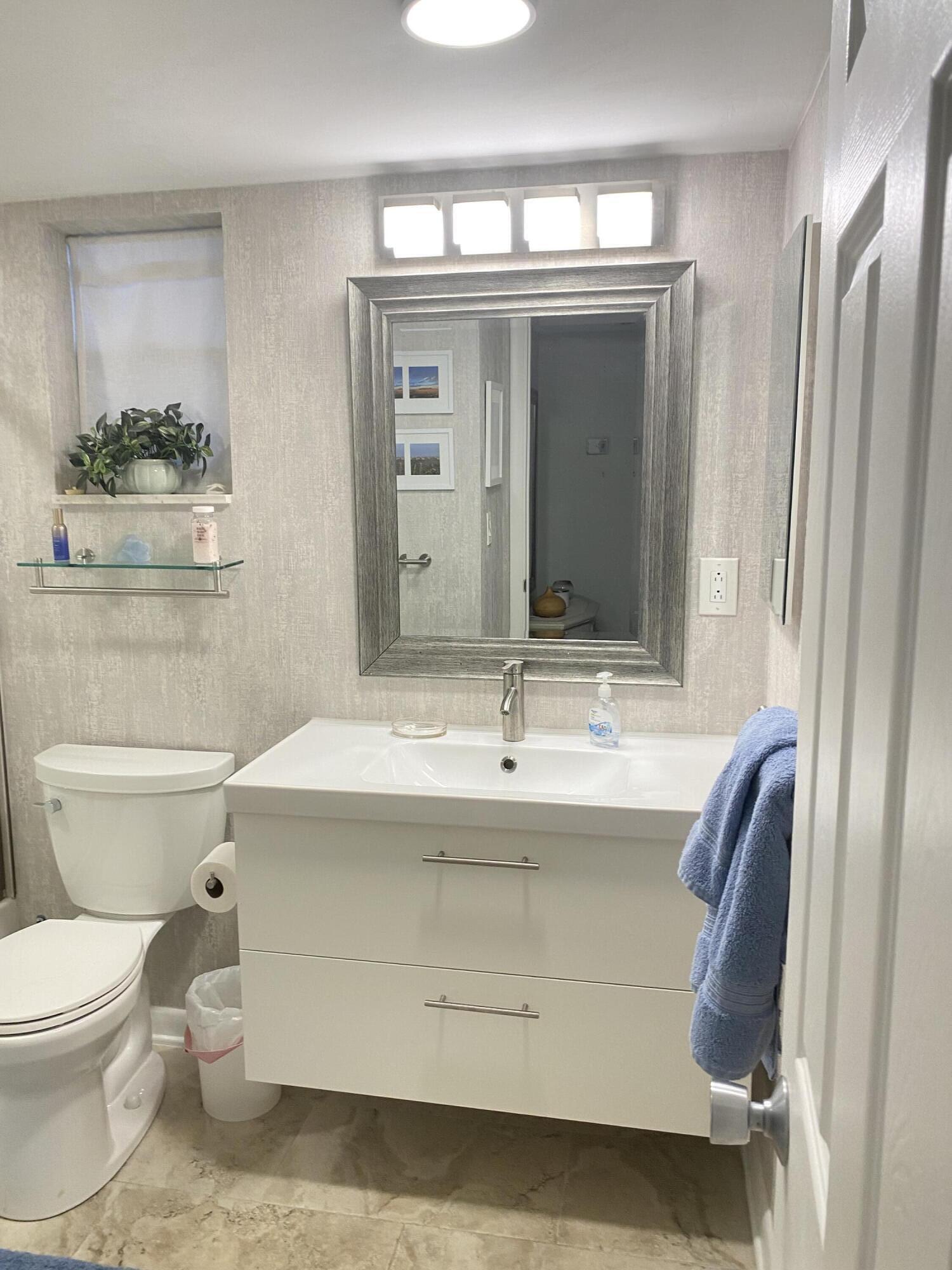Lake Clarke Gardens Condominium Inc - Residential