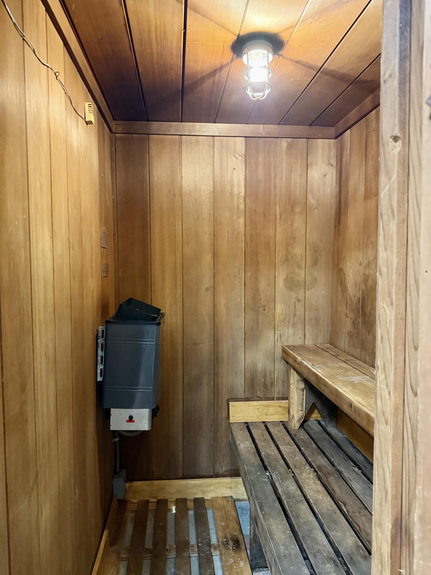 CLARIDGES II CONDO - Residential