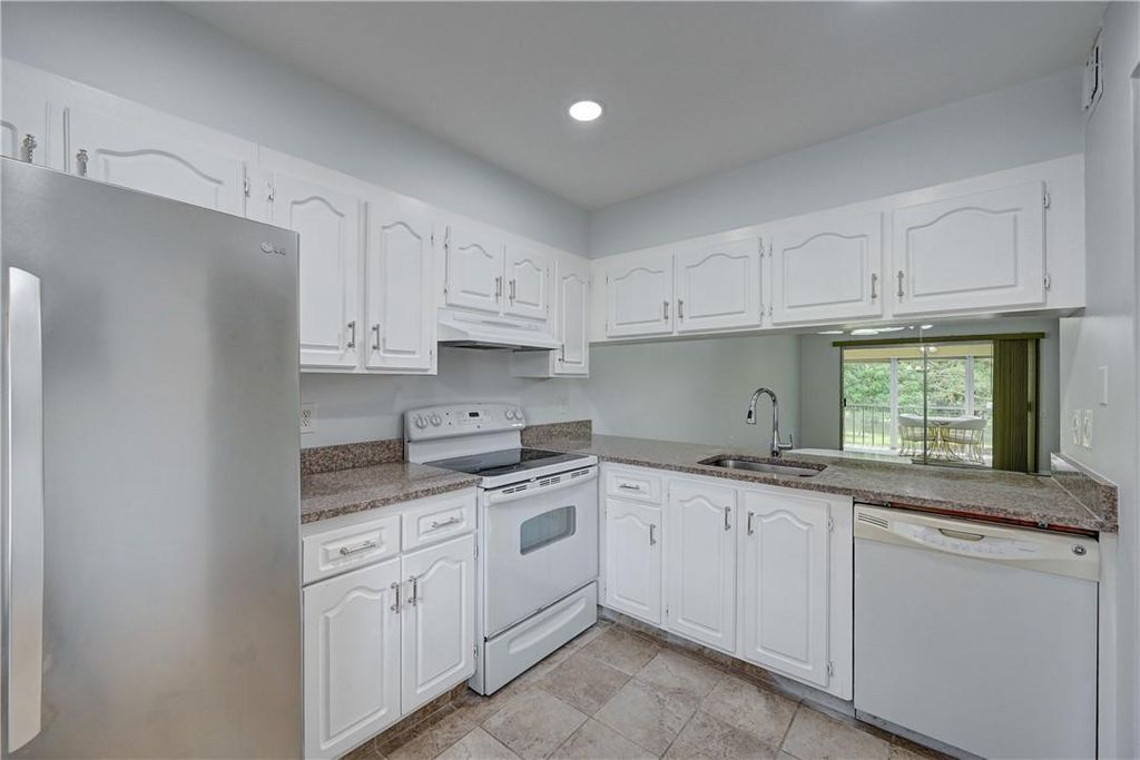 Photo of 1212 Bahama Bnd #F2, Coconut Creek, FL 33066 (MLS # F10382068)