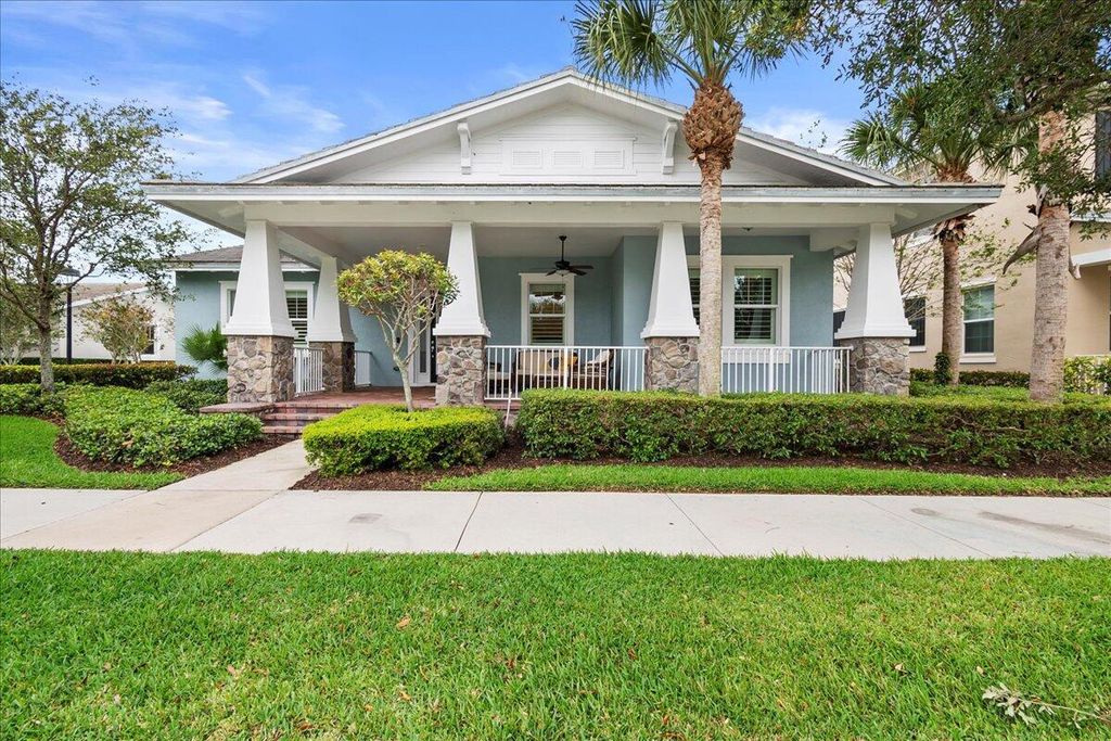 Photo of 1358 Community Drive, Jupiter, FL 33458 (MLS # R10881089)