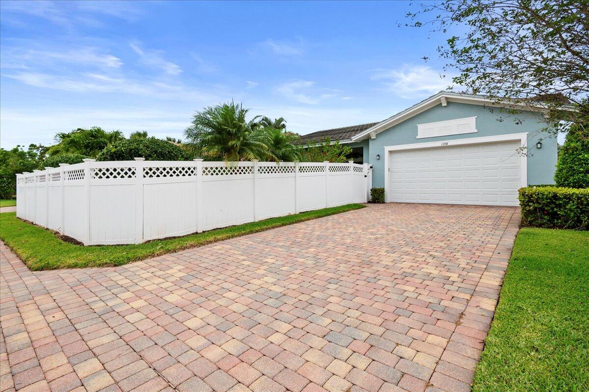 Windsor Park at Abacoa - Residential