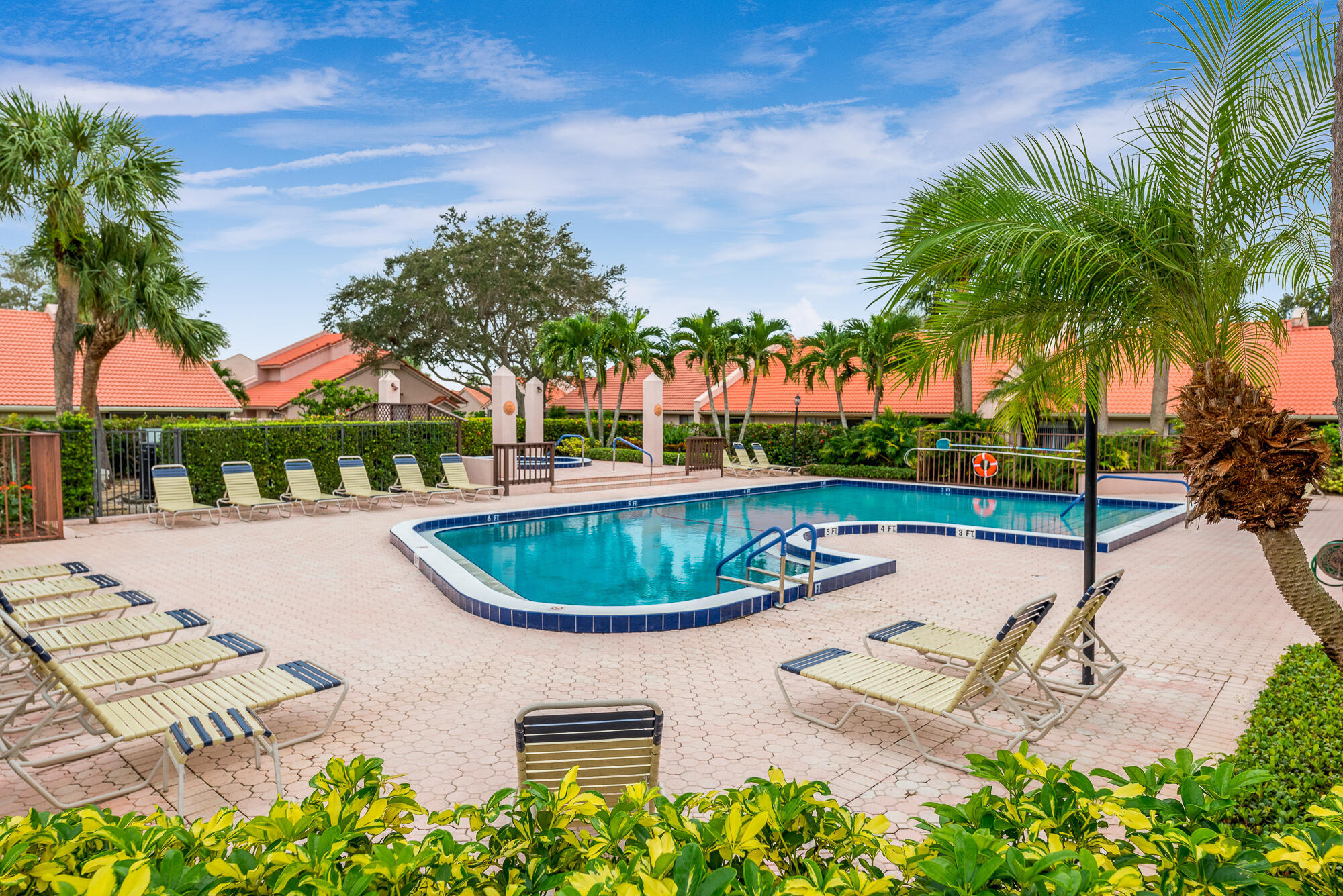 Villas Of Sandpiper Bay - Residential