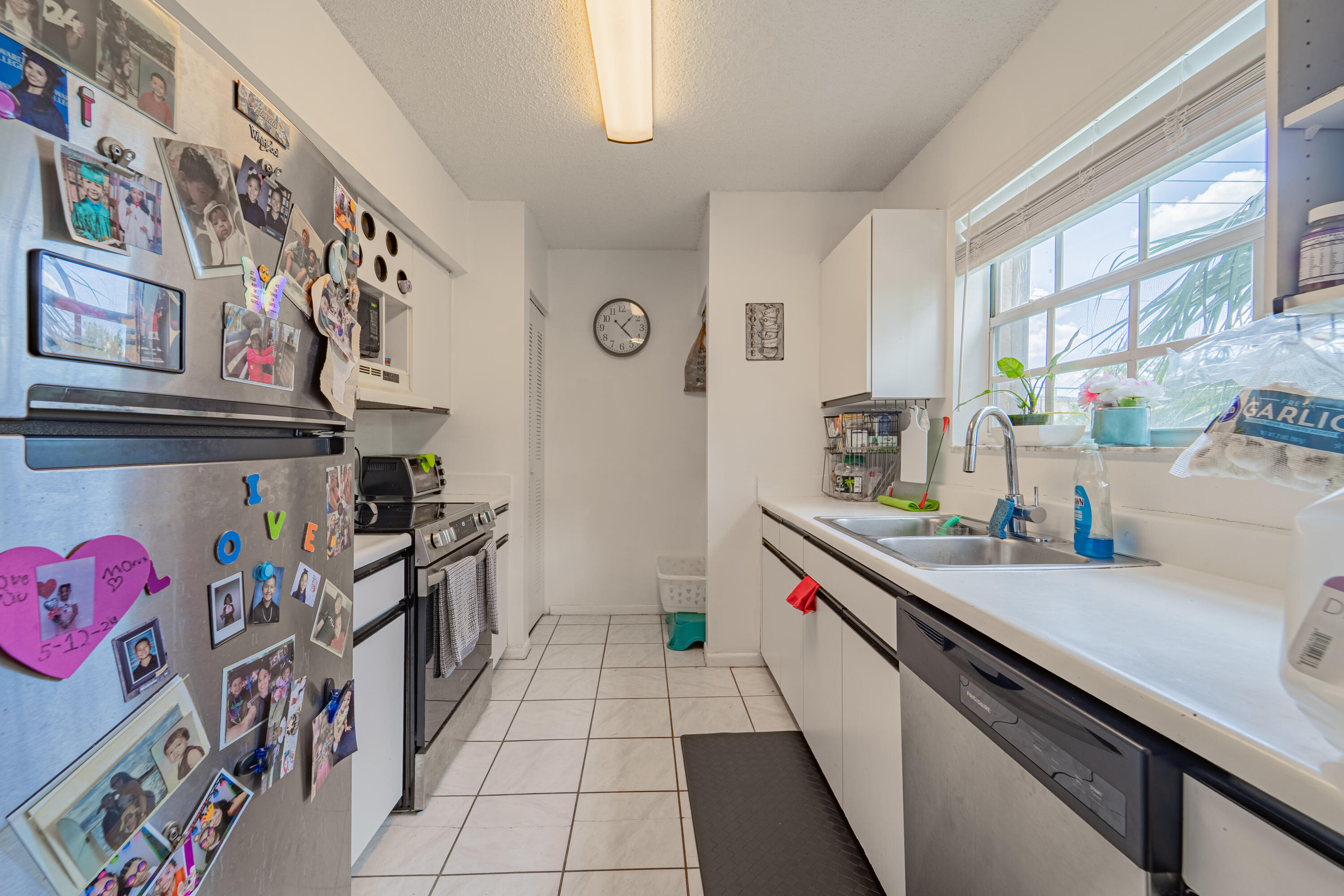 WINDMILL LAKES I CONDO - Residential