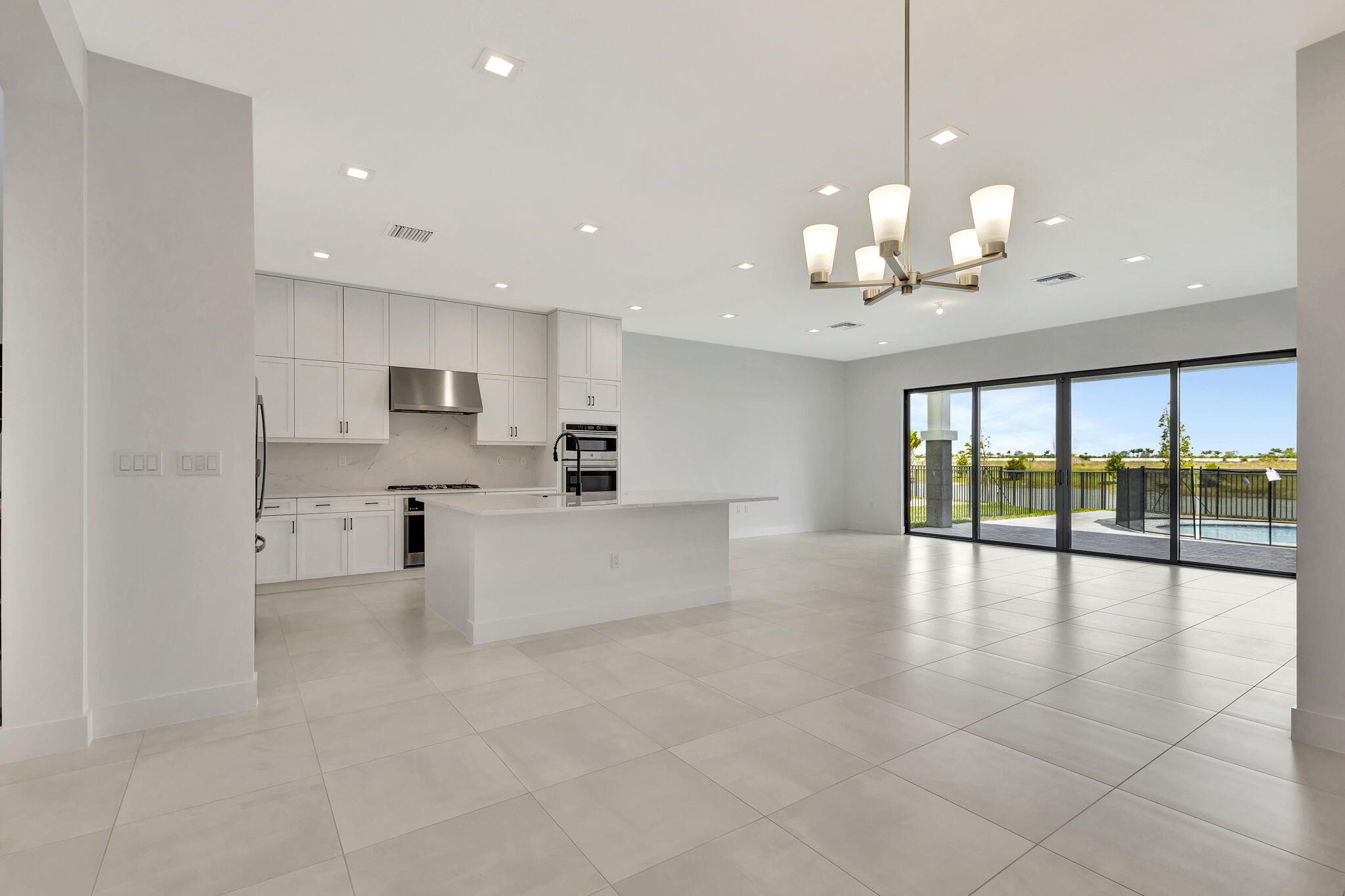 13139 Feathering Way