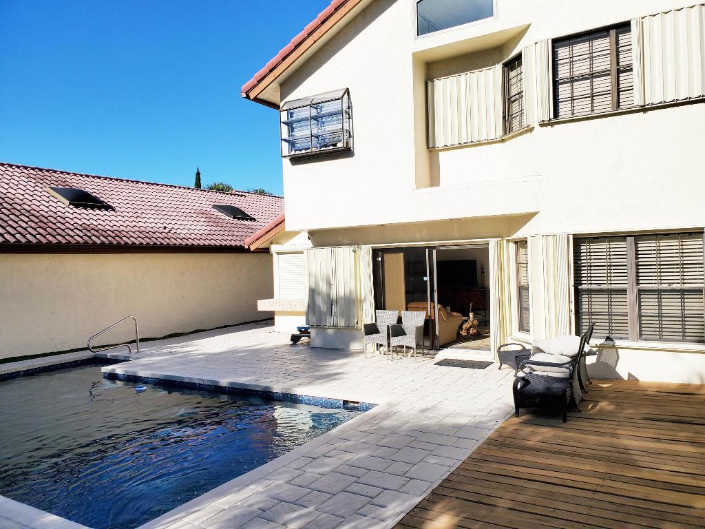 TOWN PLACE CLUB VILLAS - Residential Lease