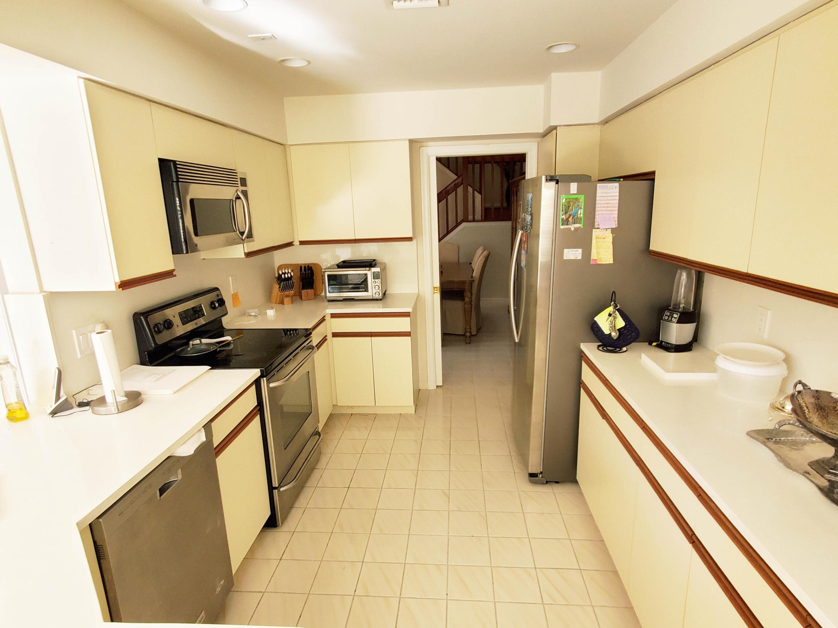 21742 Club Villa Terrace