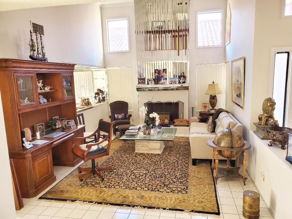 TOWN PLACE CLUB VILLAS - Residential Lease