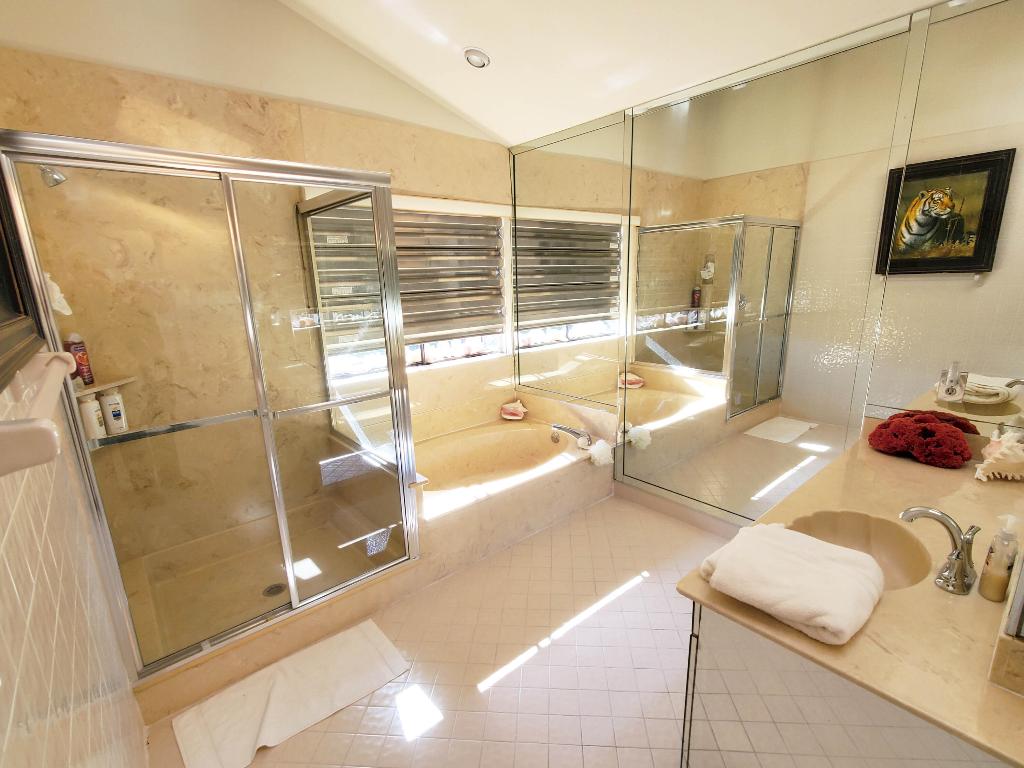 TOWN PLACE CLUB VILLAS - Residential Lease