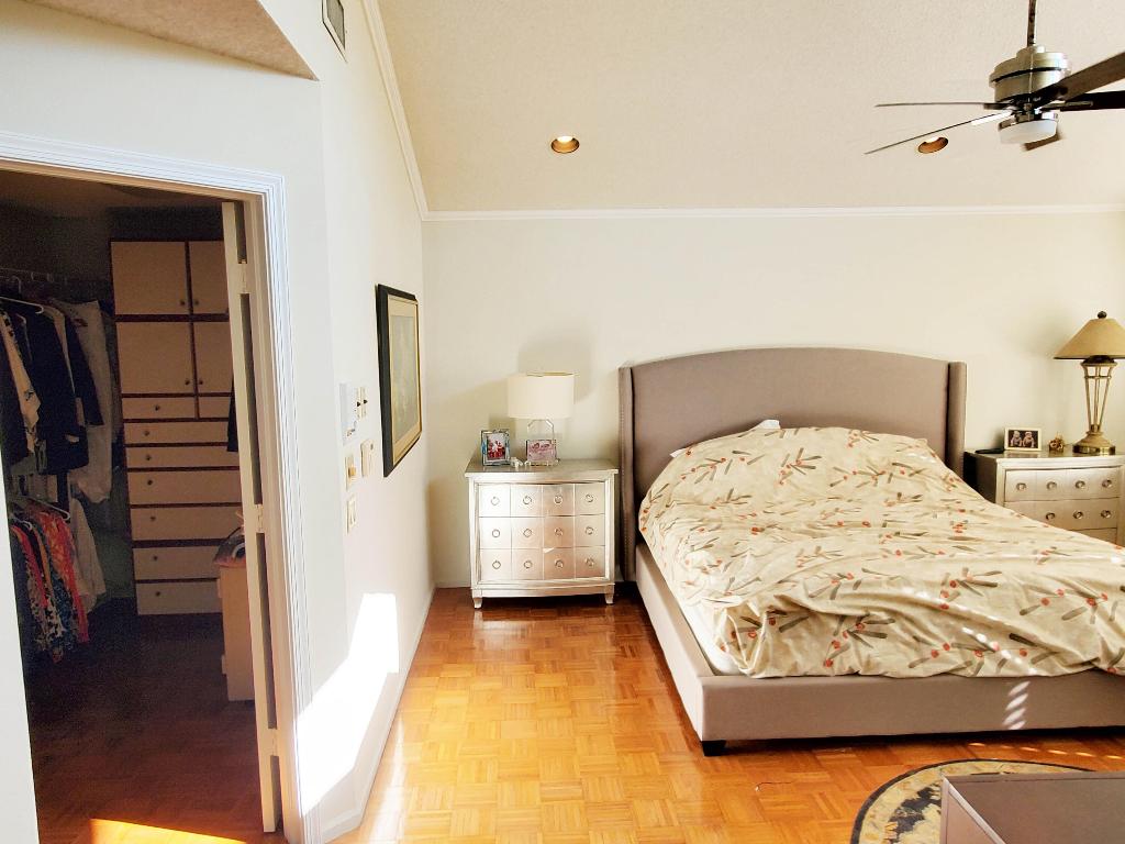 TOWN PLACE CLUB VILLAS - Residential Lease