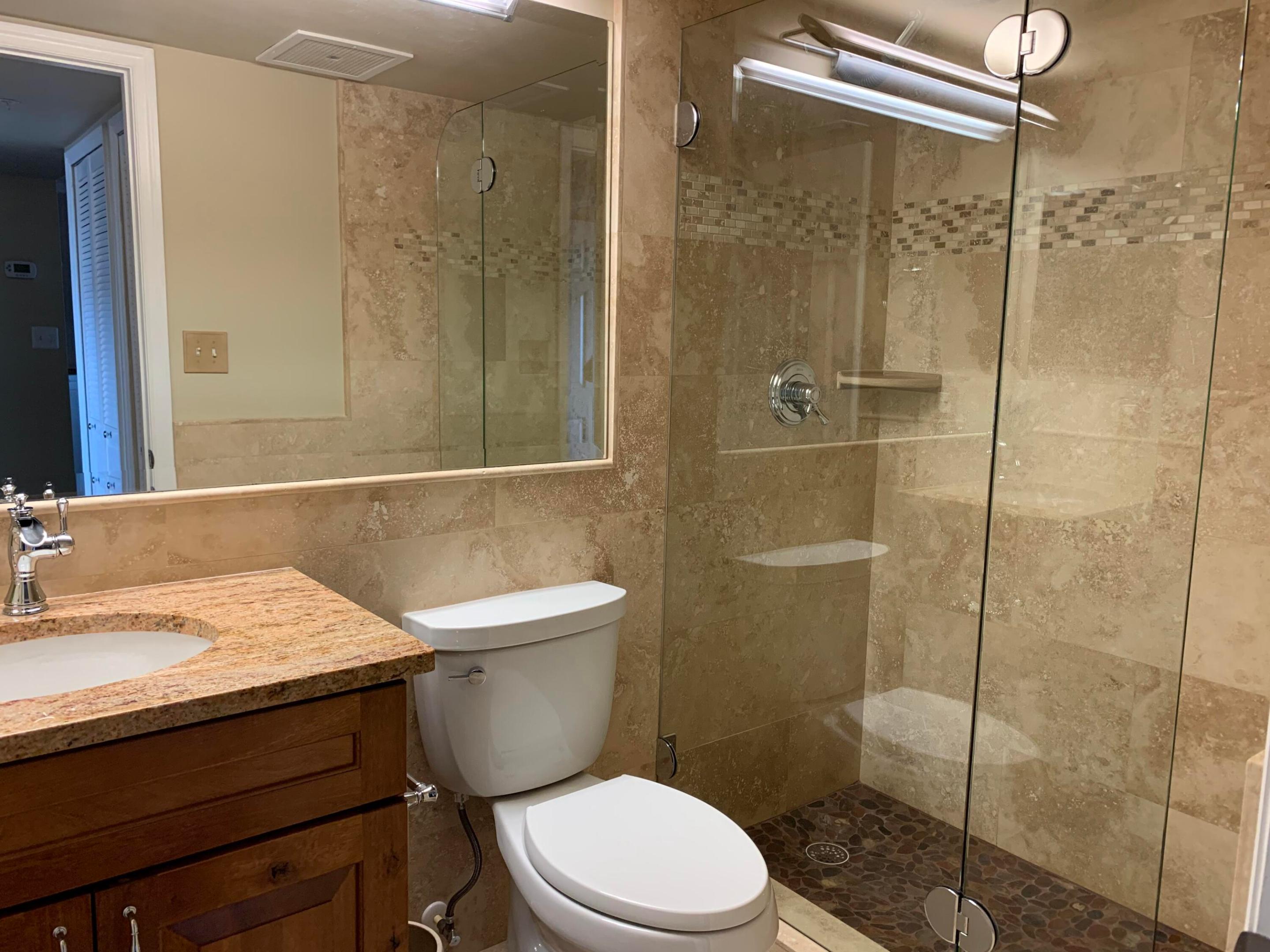 OCEAN HARBOUR TOWER CONDOMINIUM E - Residential