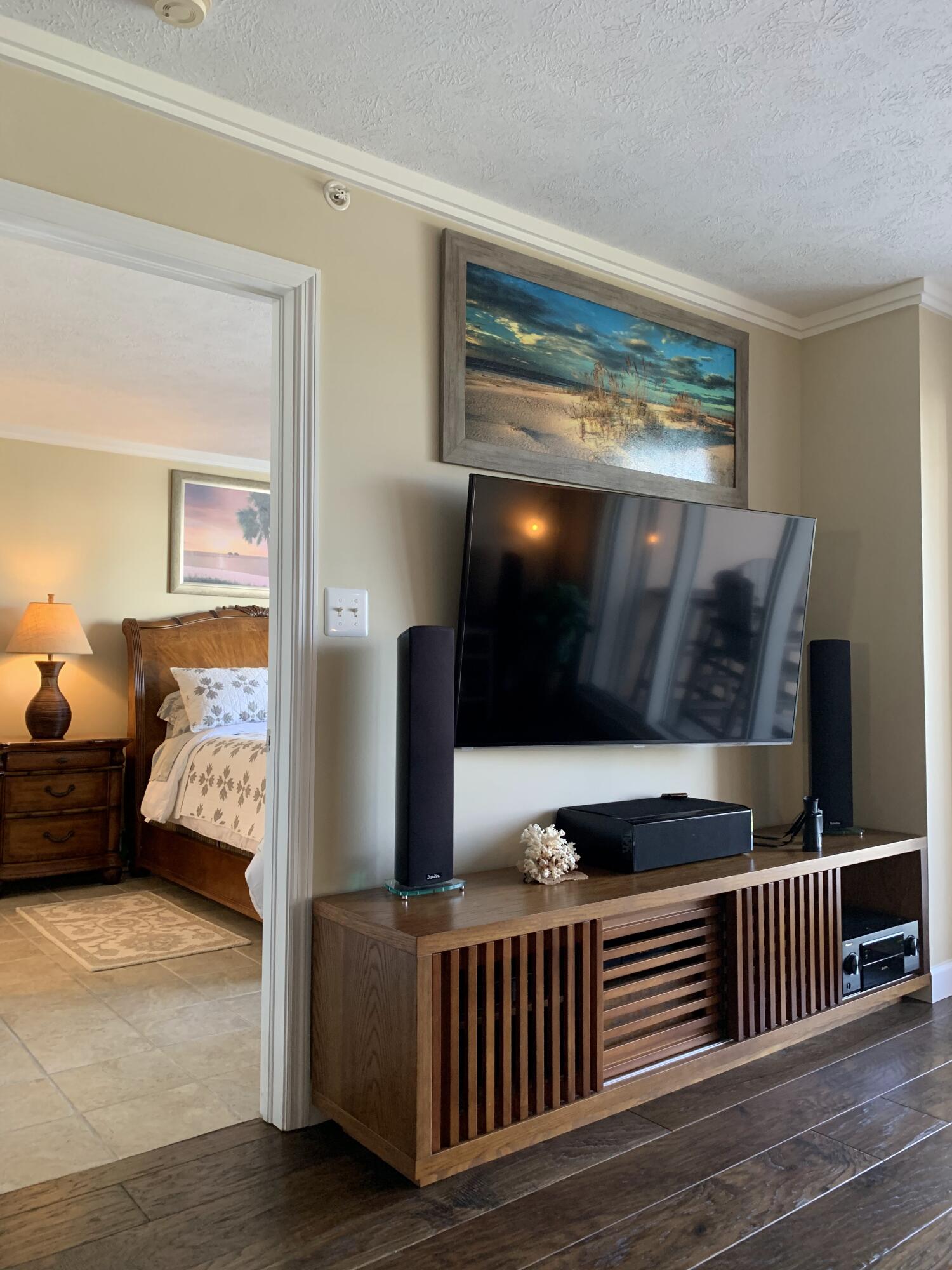 OCEAN HARBOUR TOWER CONDOMINIUM E - Residential