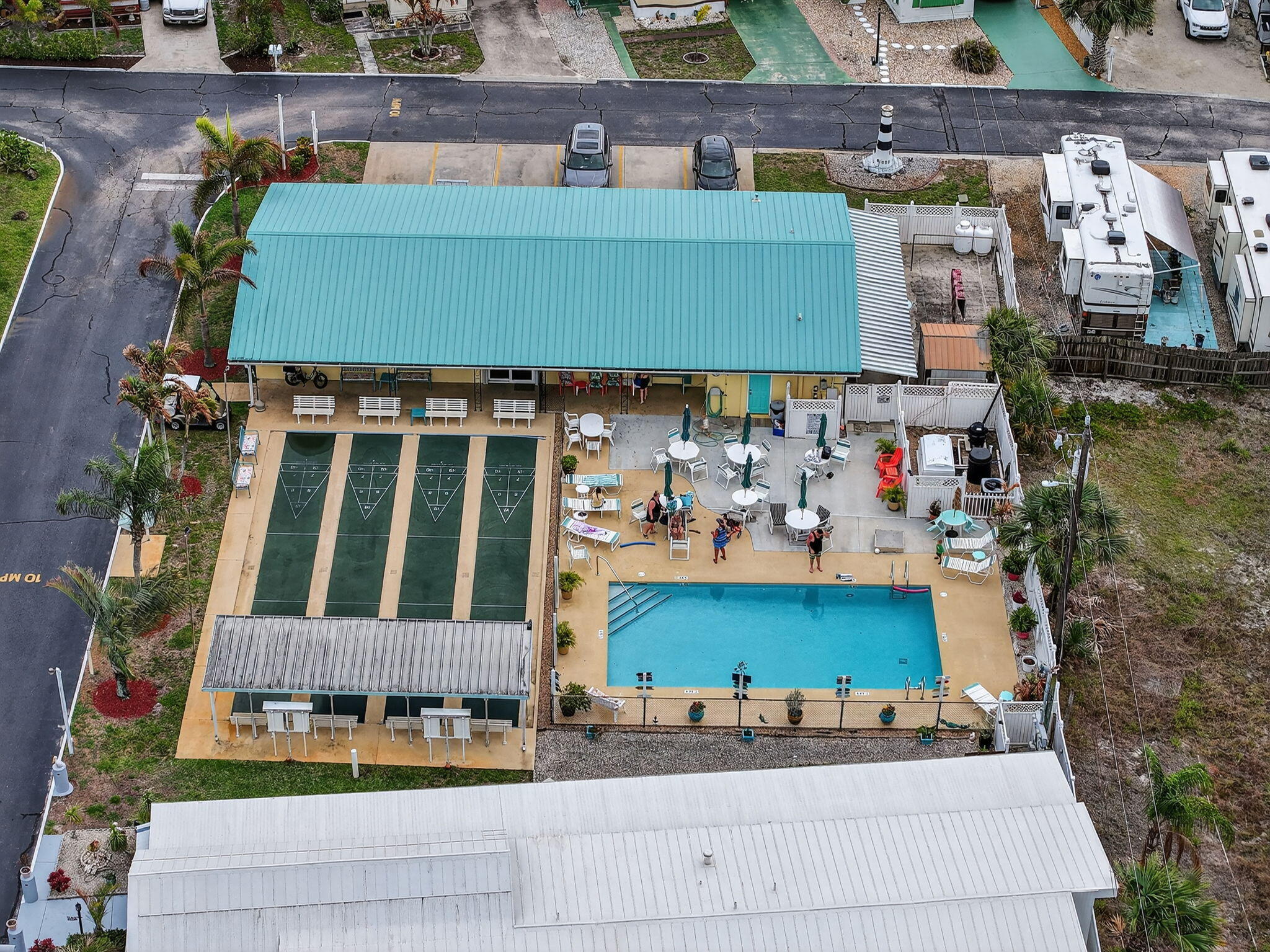 Sea Breeze Mobile Manor - Residential