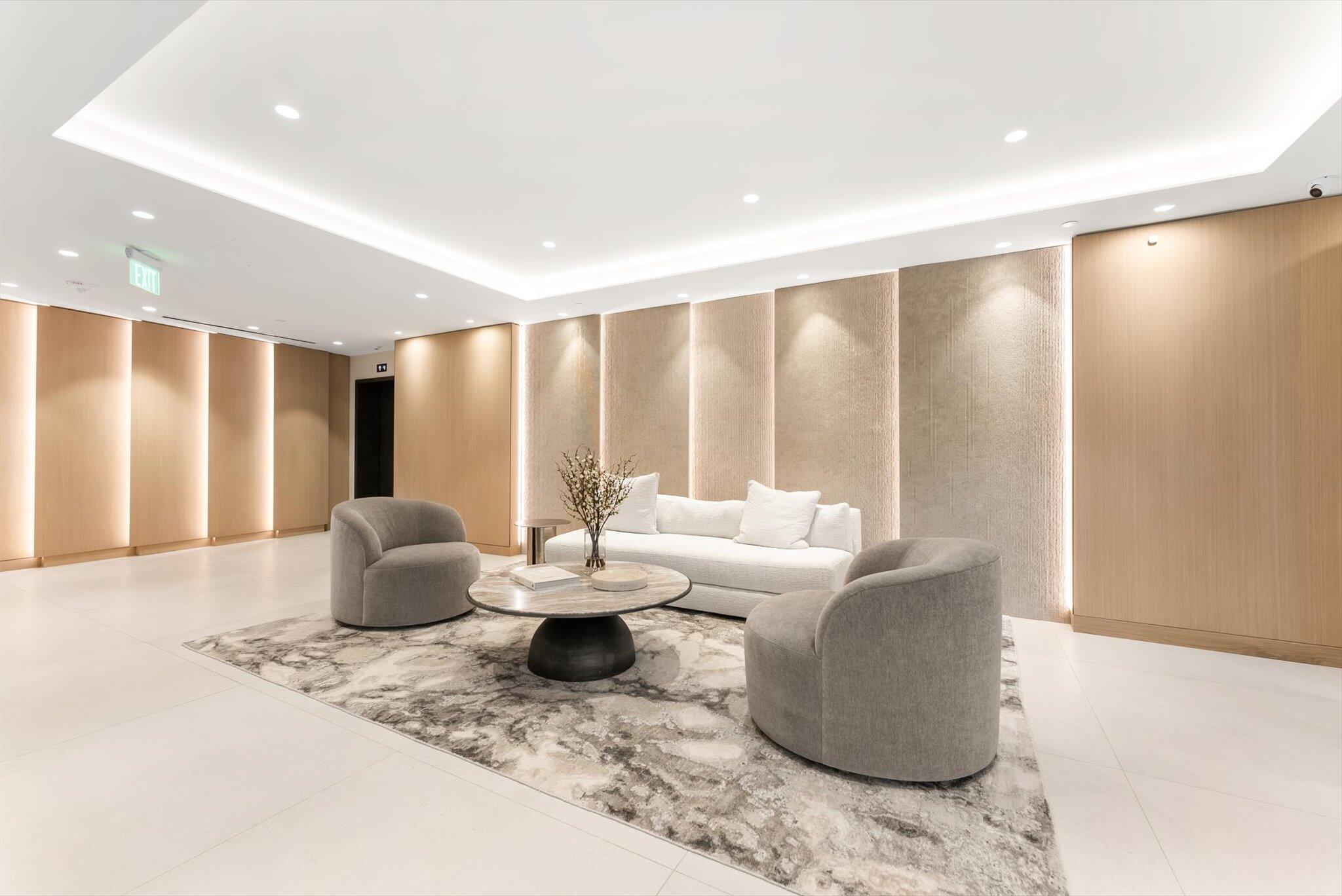 PRESIDENTIAL PLACE CONDO - Residential