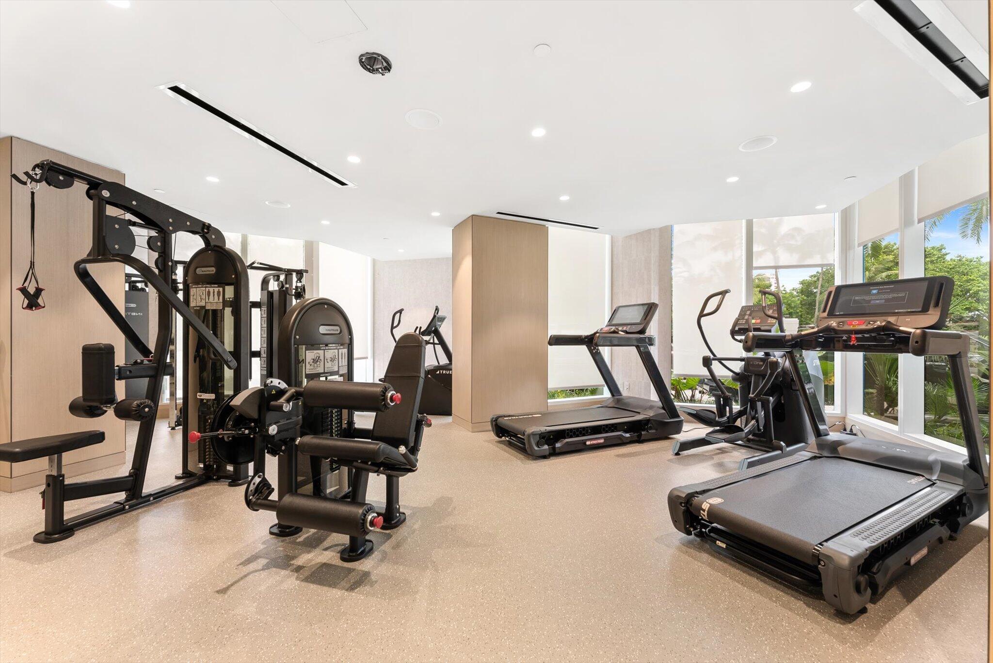 PRESIDENTIAL PLACE CONDO - Residential