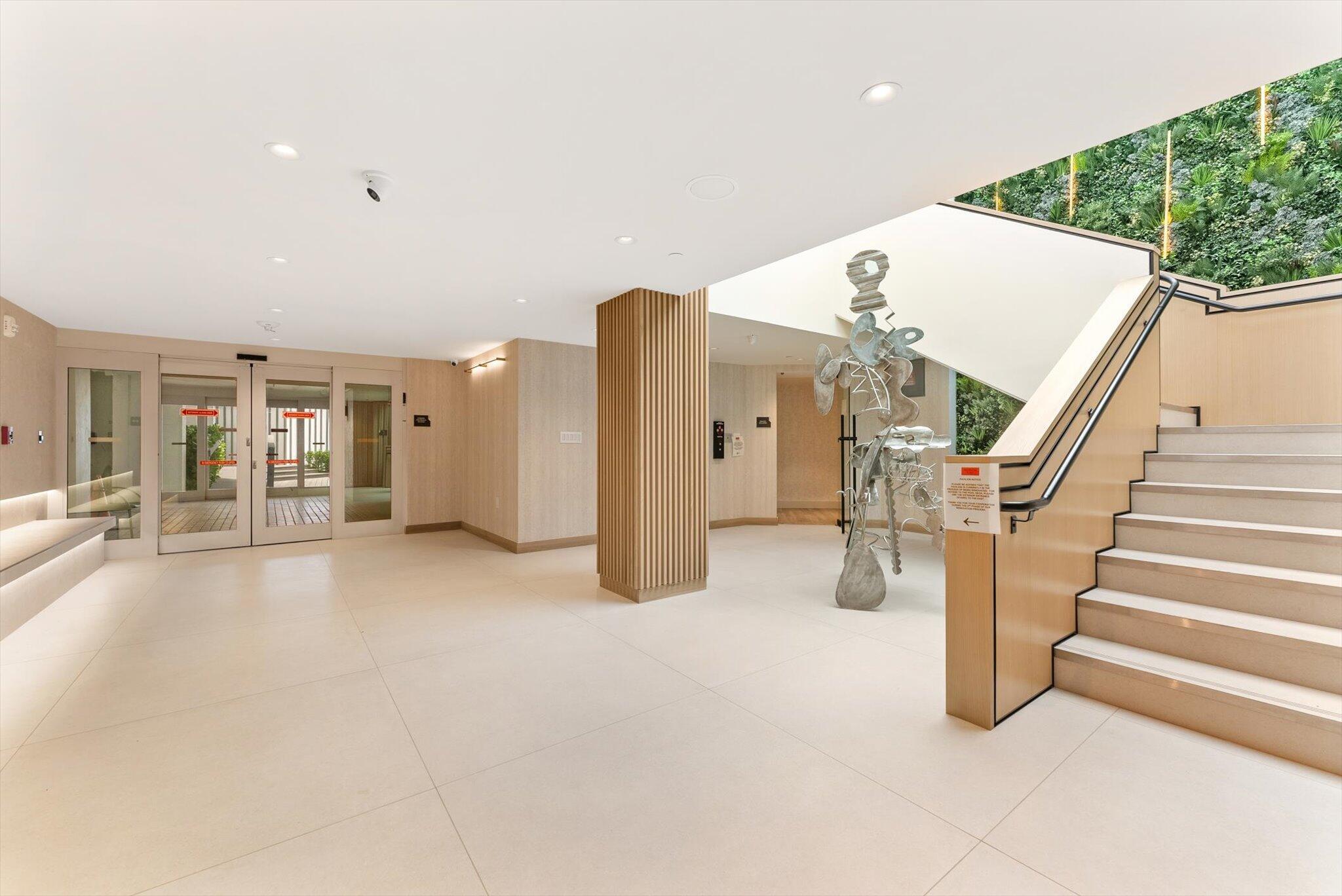 PRESIDENTIAL PLACE CONDO - Residential
