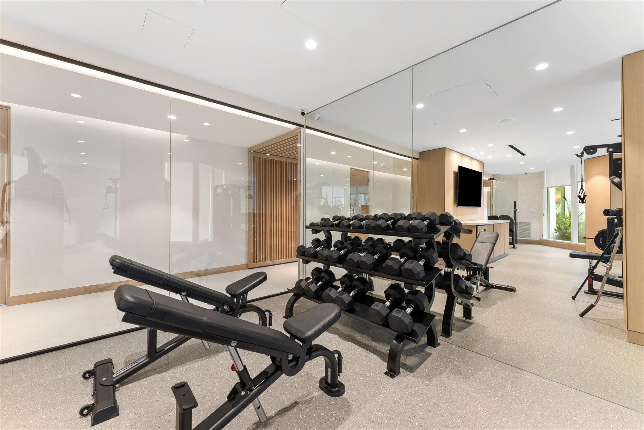PRESIDENTIAL PLACE CONDO - Residential