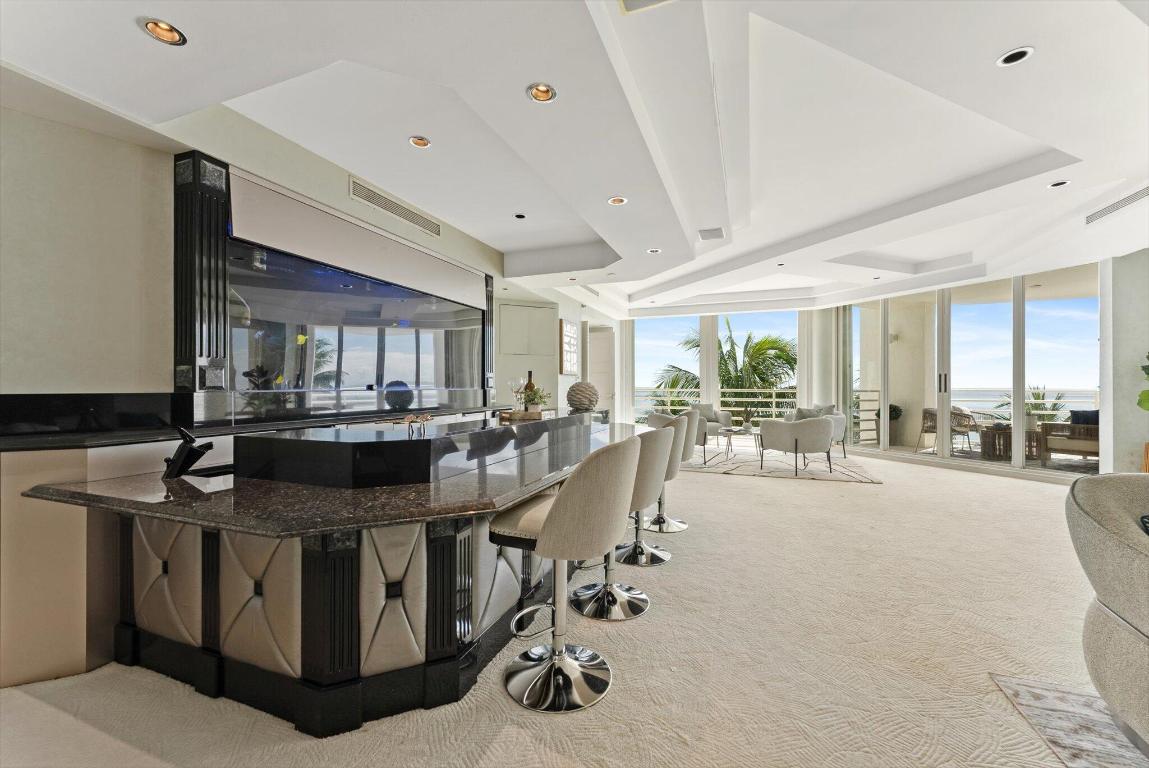 PRESIDENTIAL PLACE CONDO - Residential