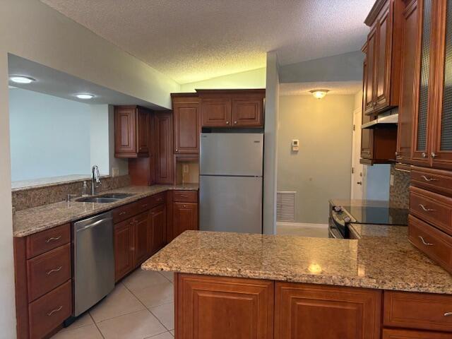 PORT ST LUCIE SECTION 27 - Residential Lease