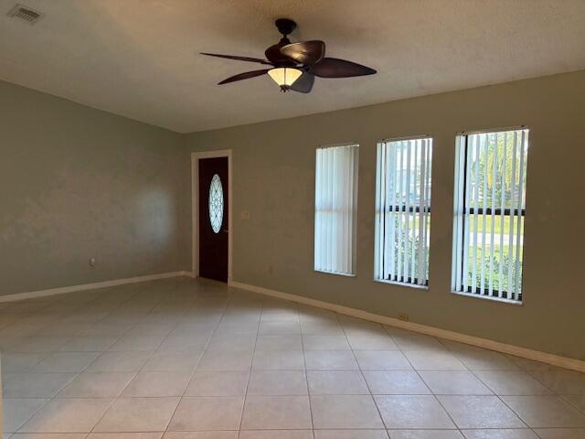 PORT ST LUCIE SECTION 27 - Residential Lease
