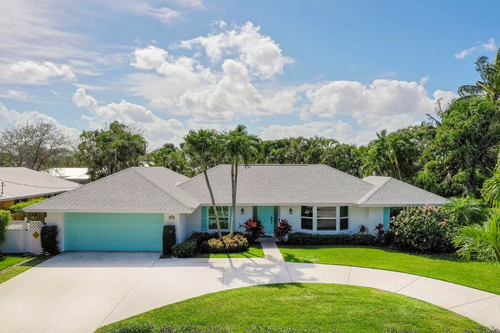 Photo of 225 Country Club Drive, Tequesta, FL 33469 (MLS # R10867686)