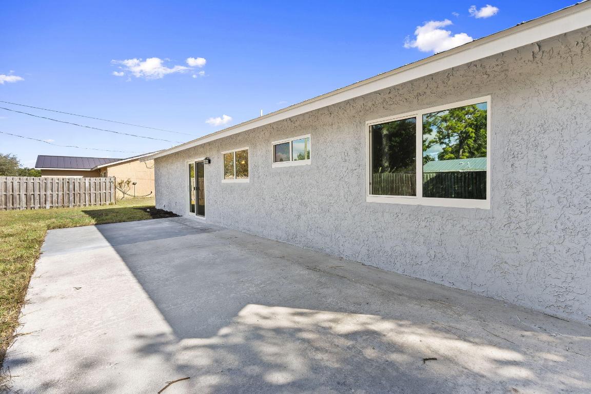 VERO BEACH HIGHLANDS UNIT 2 - Residential