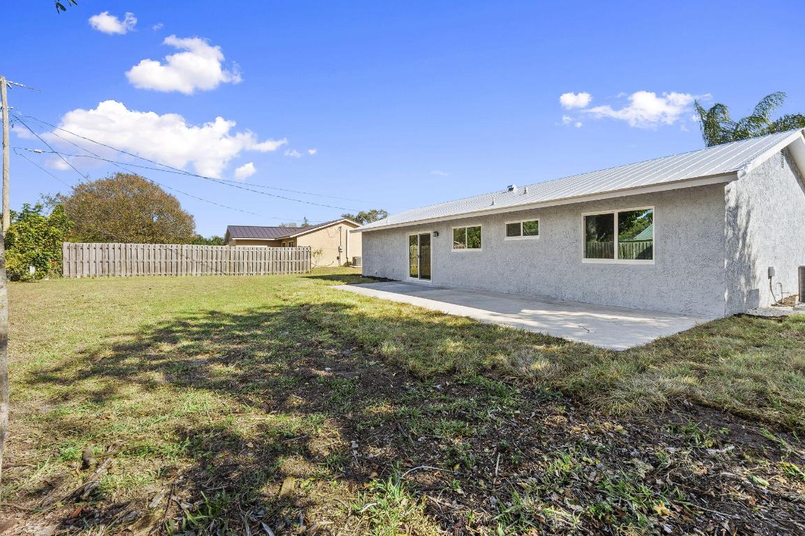 VERO BEACH HIGHLANDS UNIT 2 - Residential