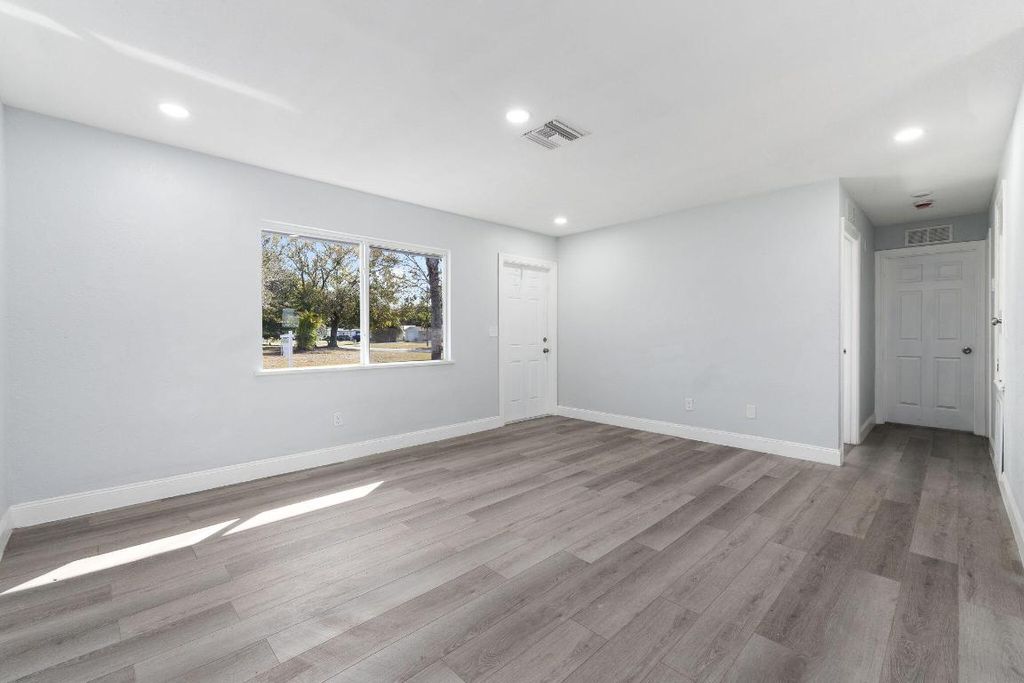 Photo of 2075 7th Court SW, Vero Beach, FL 32962 (MLS # R11158464)