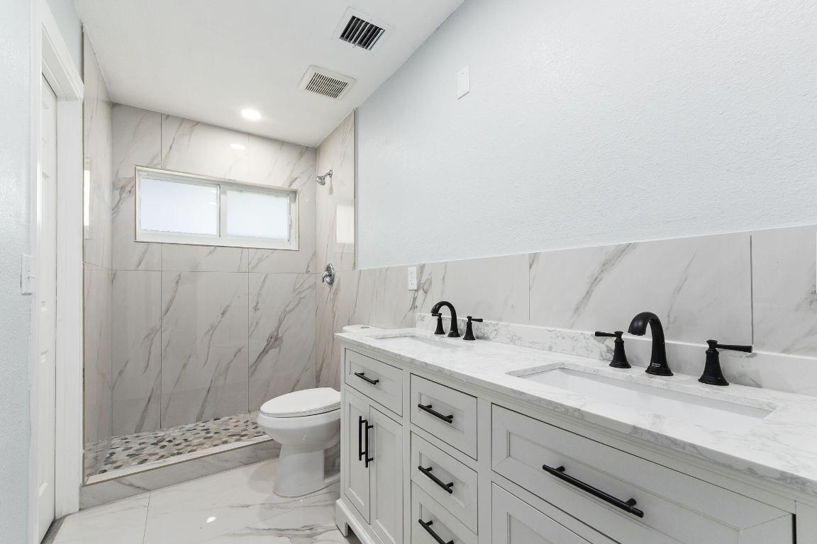 VERO BEACH HIGHLANDS UNIT 2 - Residential