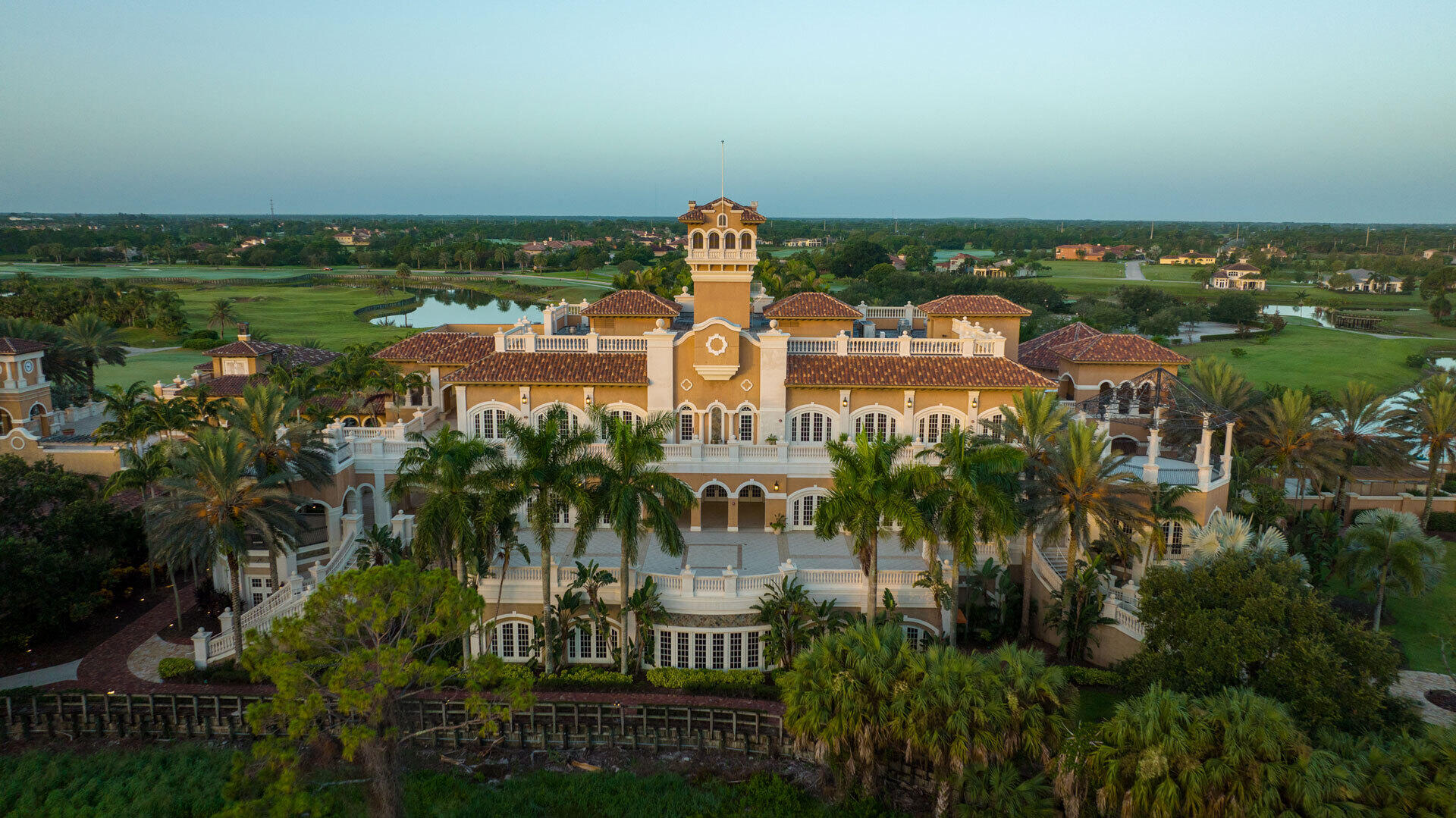 Tesoro Club - Residential