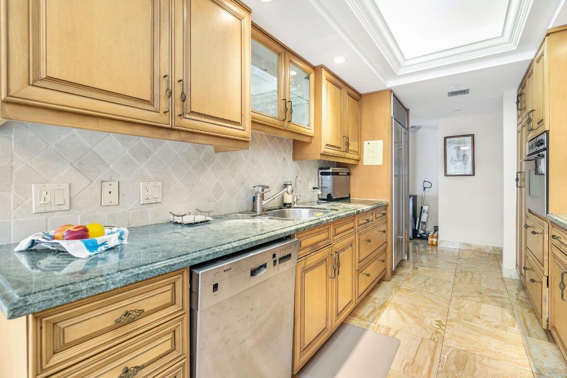 4100 N Ocean Drive 1001