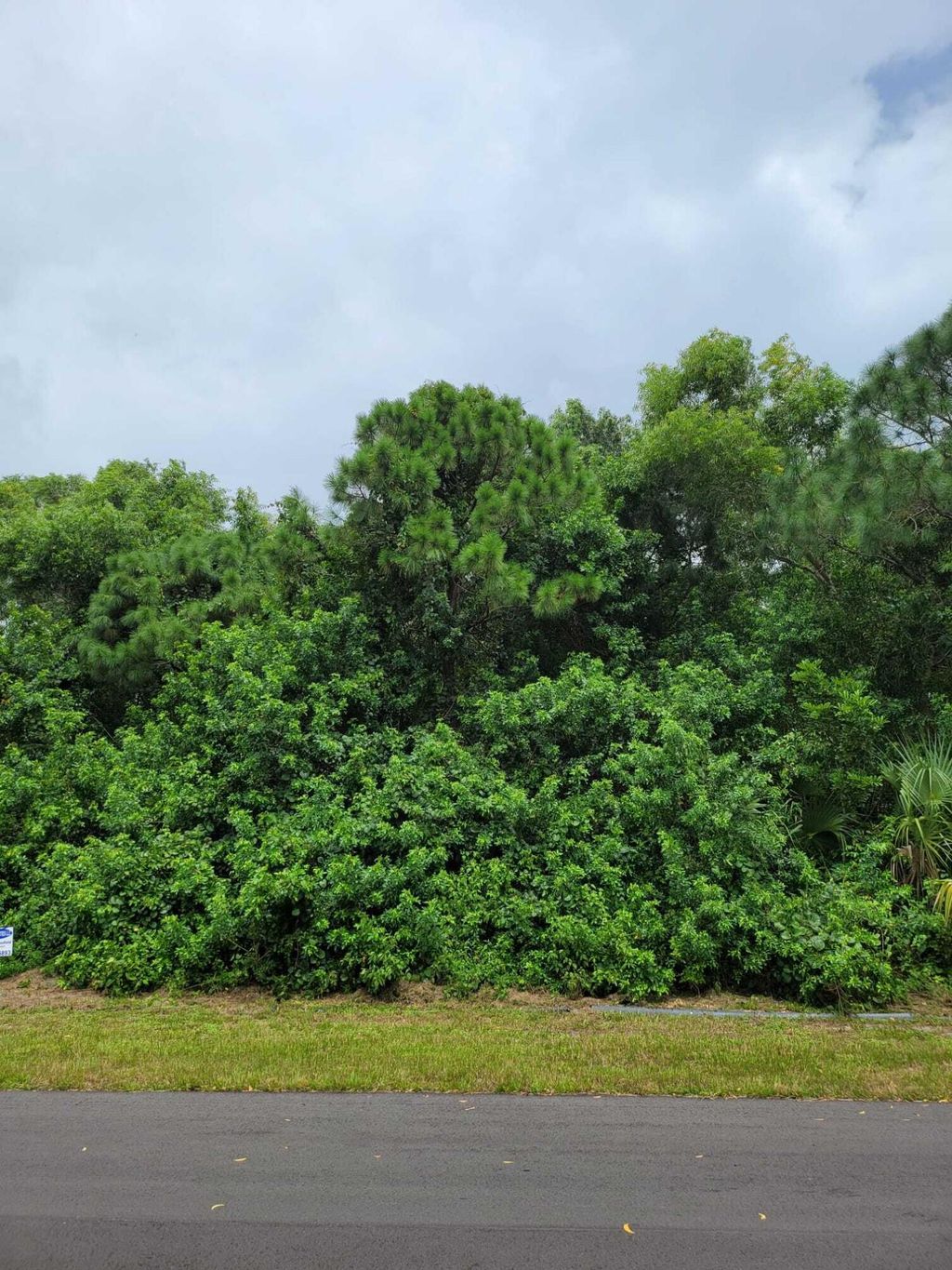 Photo of 5090 NW Erskin Terrace Ter, Port St Lucie, FL 34953 (MLS # R10740938)