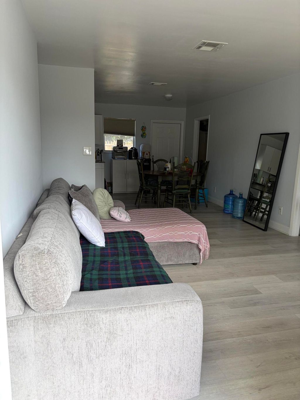 Photo of 420 NW 7th Ter, Pompano Beach, FL 33060 (MLS # B26000893)