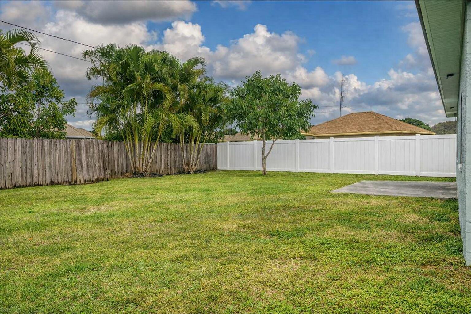 PORT ST LUCIE SECTION 12 - Residential